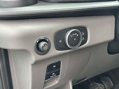 2023 Ford Transit Passenger Wagon T-350 148" Low Roof XLT RWD