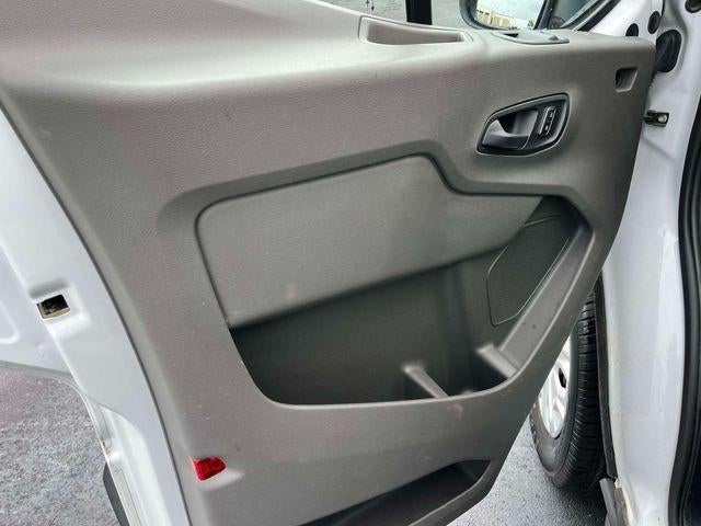 2024 Ford Transit Passenger Wagon T-350 148" Low Roof XLT RWD