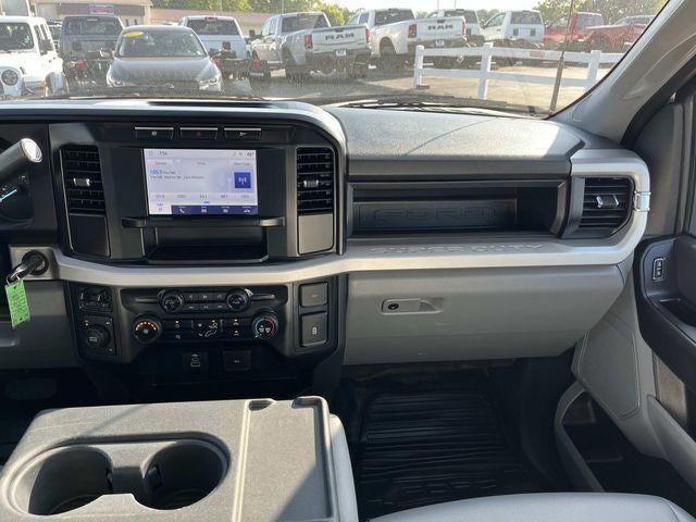 2024 Ford Super Duty F-450 DRW XL 4WD Crew Cab 179" WB 60" CA