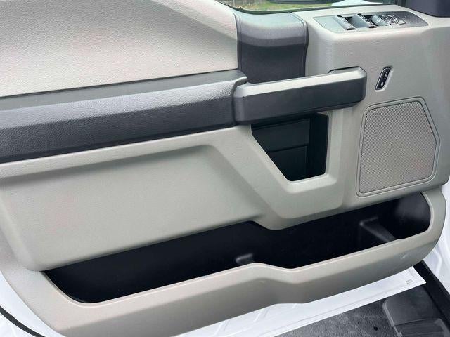 2022 Ford Super Duty F-450 DRW XL 4WD Crew Cab 179" WB 60" CA