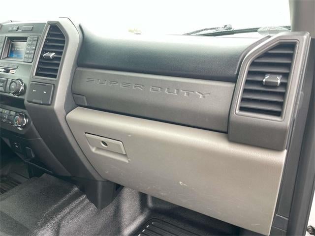 2019 Ford Super Duty F-550 DRW XL 2WD Crew Cab 179" WB 60" CA