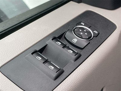 2019 Ford Super Duty F-550 DRW XL 2WD Crew Cab 179" WB 60" CA