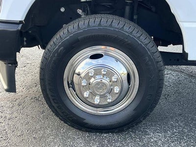 2024 Ford Super Duty F-350 DRW XL 4WD Crew Cab 179" WB 60" CA