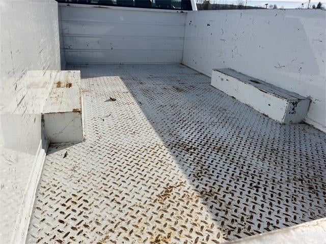 2022 Ford Super Duty F-350 DRW XL 4WD Crew Cab 179" WB 60" CA