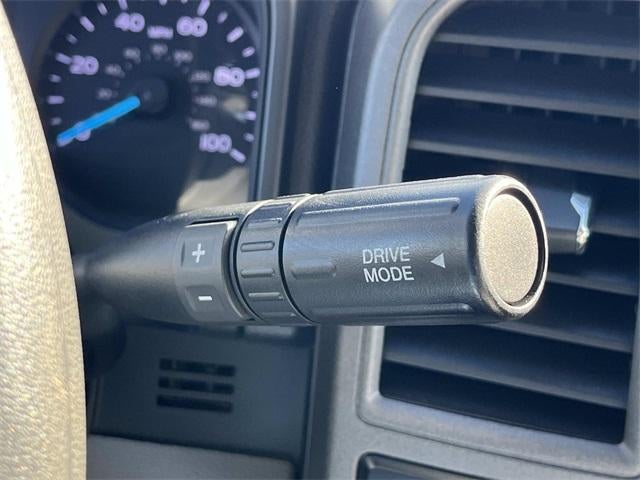 2022 Ford Super Duty F-350 DRW XL 4WD Crew Cab 179" WB 60" CA