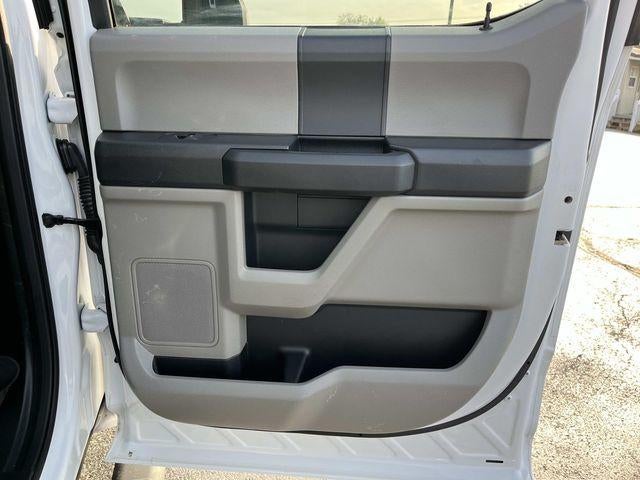 2020 Ford Super Duty F-350 DRW XL 4WD Crew Cab 179" WB 60" CA