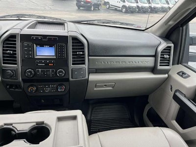 2021 Ford Super Duty F-350 DRW XL 4WD Crew Cab 179" WB 60" CA