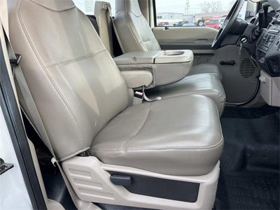 2008 Ford Super Duty F-550 DRW 2WD Reg Cab 141" WB 60" CA XL