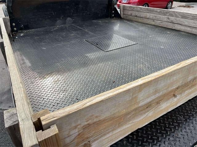 2008 Ford Super Duty F-550 DRW 2WD Crew Cab 176" WB 60" CA Lariat