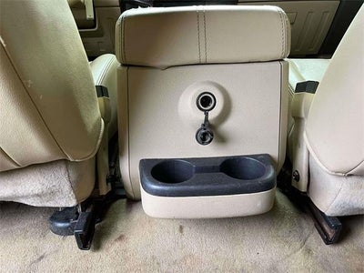 2008 Ford Super Duty F-550 DRW 2WD Crew Cab 176" WB 60" CA Lariat