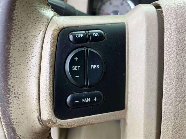 2008 Ford Super Duty F-550 DRW 2WD Crew Cab 176" WB 60" CA Lariat