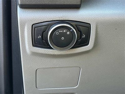 2017 Ford Super Duty F-350 DRW XL 2WD Reg Cab 145" WB 60" CA