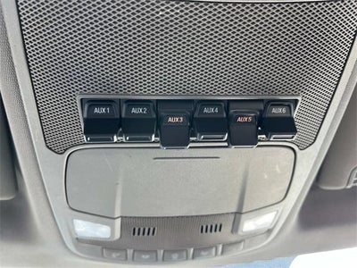 2017 Ford Super Duty F-350 DRW XL 2WD Reg Cab 145" WB 60" CA