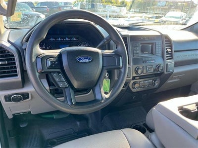 2017 Ford Super Duty F-350 DRW XL 2WD Reg Cab 145" WB 60" CA