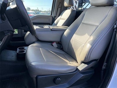 2017 Ford Super Duty F-350 DRW XL 2WD Reg Cab 145" WB 60" CA