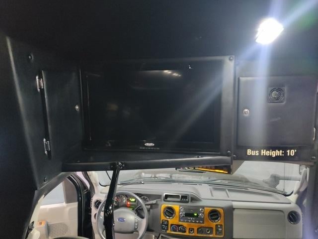 2014 Ford Econoline Commercial Cutaway E-450 Super Duty 158" DRW