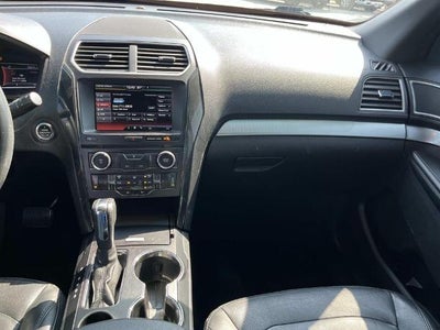 2016 Ford Explorer FWD 4dr XLT