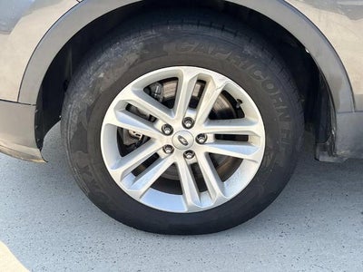 2016 Ford Explorer FWD 4dr XLT