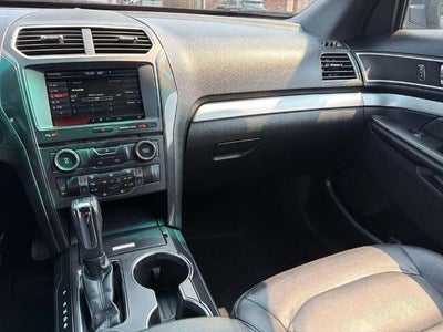2016 Ford Explorer 4WD 4dr XLT