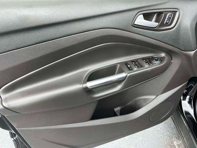 2017 Ford Escape SE FWD