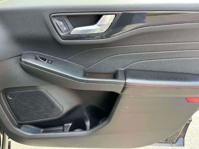 2025 Ford Escape ST-Line Select AWD