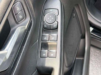 2025 Ford Escape ST-Line Select AWD