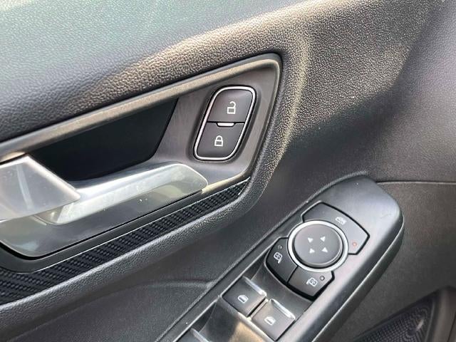 2025 Ford Escape ST-Line Select AWD