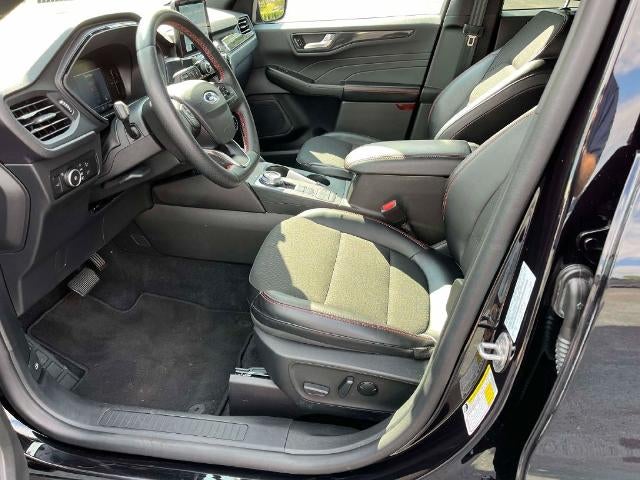2025 Ford Escape ST-Line Select AWD