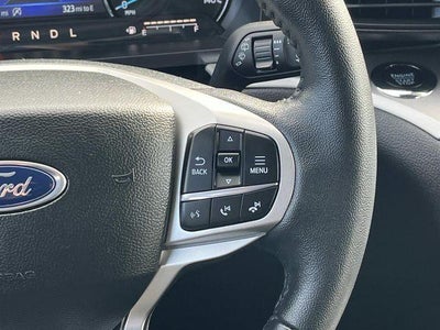 2023 Ford Explorer XLT RWD
