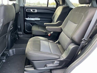 2023 Ford Explorer XLT RWD