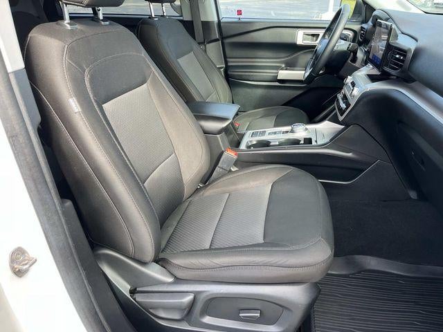 2023 Ford Explorer XLT RWD