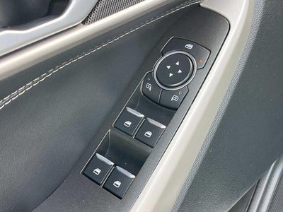 2023 Ford Explorer XLT RWD