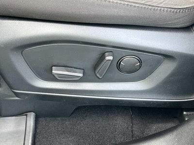 2023 Ford Explorer XLT RWD