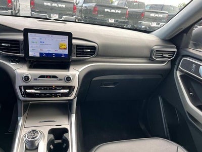 2022 Ford Explorer XLT 4WD