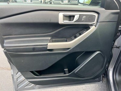 2022 Ford Explorer XLT 4WD