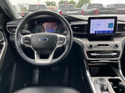 2023 Ford Explorer XLT 4WD