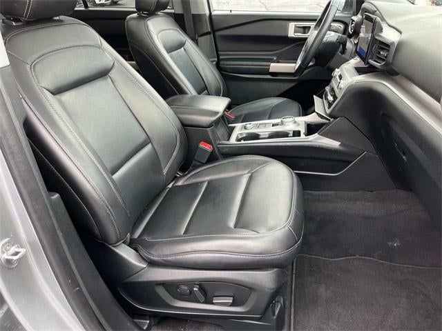 2023 Ford Explorer XLT 4WD