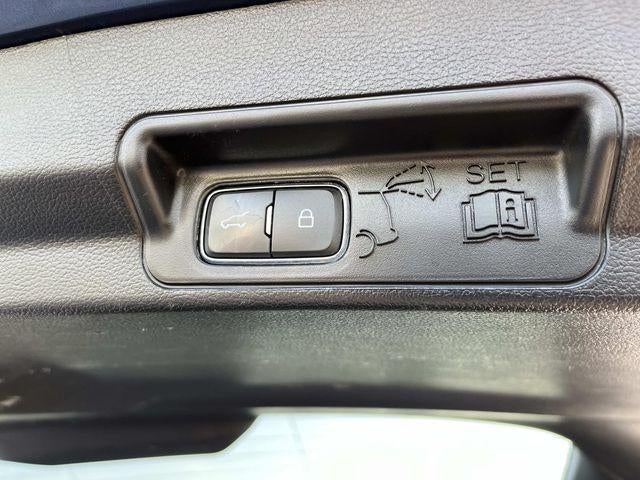 2020 Ford Explorer XLT 4WD