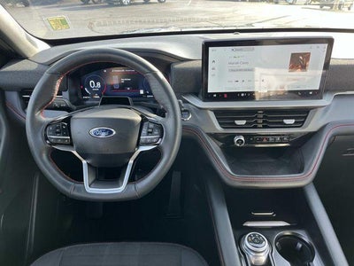 2025 Ford Explorer ST-Line 4WD
