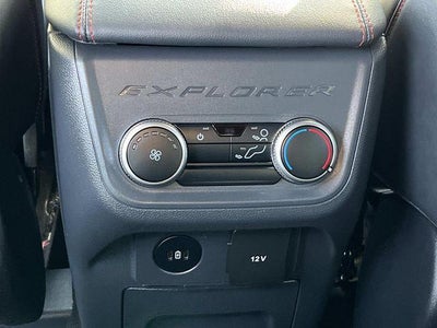 2025 Ford Explorer ST-Line 4WD