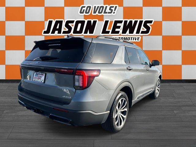 2025 Ford Explorer ST-Line 4WD