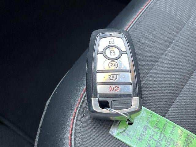 2025 Ford Explorer ST-Line 4WD