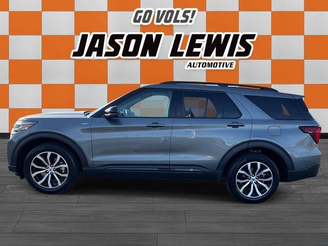 2025 Ford Explorer ST-Line 4WD