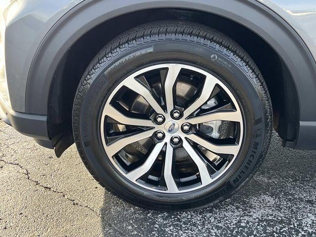 2025 Ford Explorer ST-Line 4WD