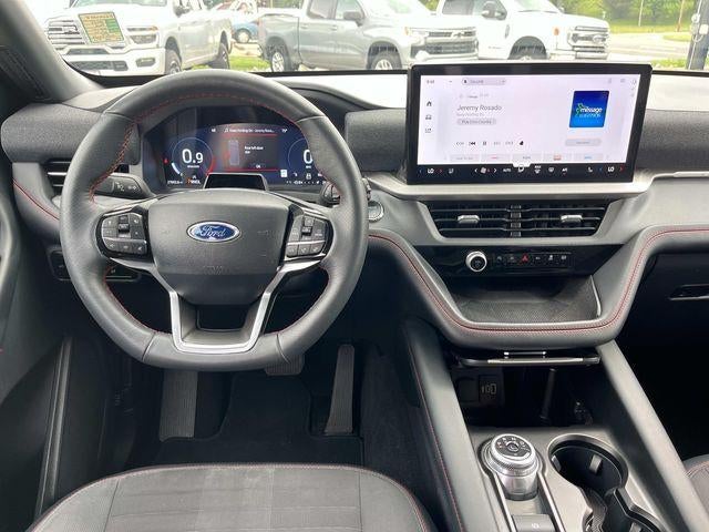 2025 Ford Explorer ST-Line 4WD