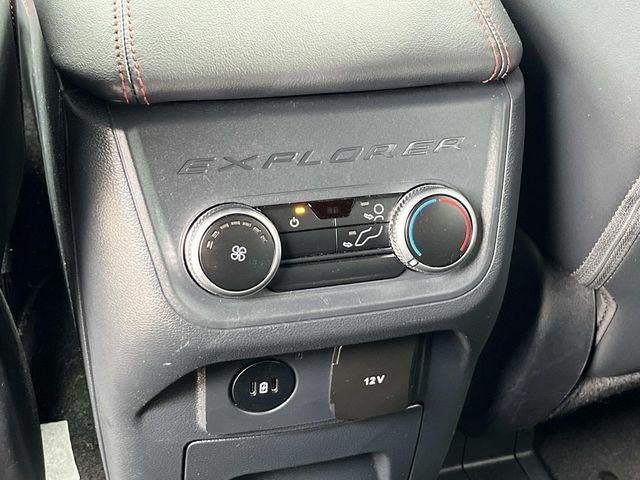 2025 Ford Explorer ST-Line 4WD