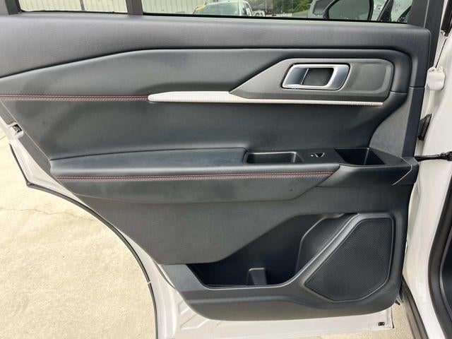 2025 Ford Explorer ST-Line 4WD