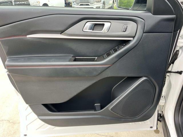 2025 Ford Explorer ST-Line 4WD