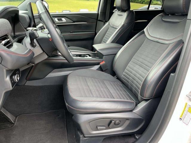 2025 Ford Explorer ST-Line 4WD