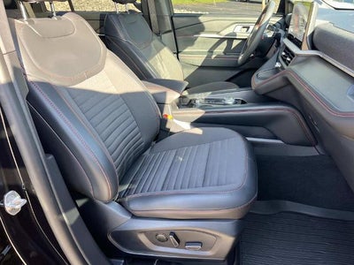 2026 Ford Explorer ST-Line 4WD